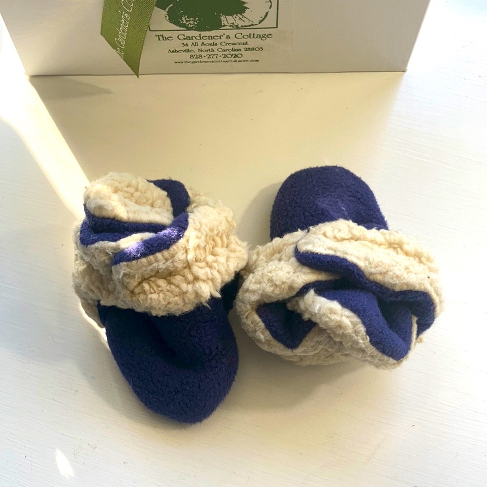 3M Zutano Cozie Furry baby booties